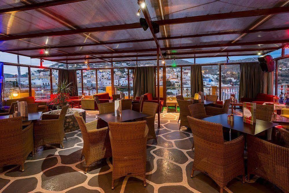 Elefteria Hotel Agia Marina  Buitenkant foto