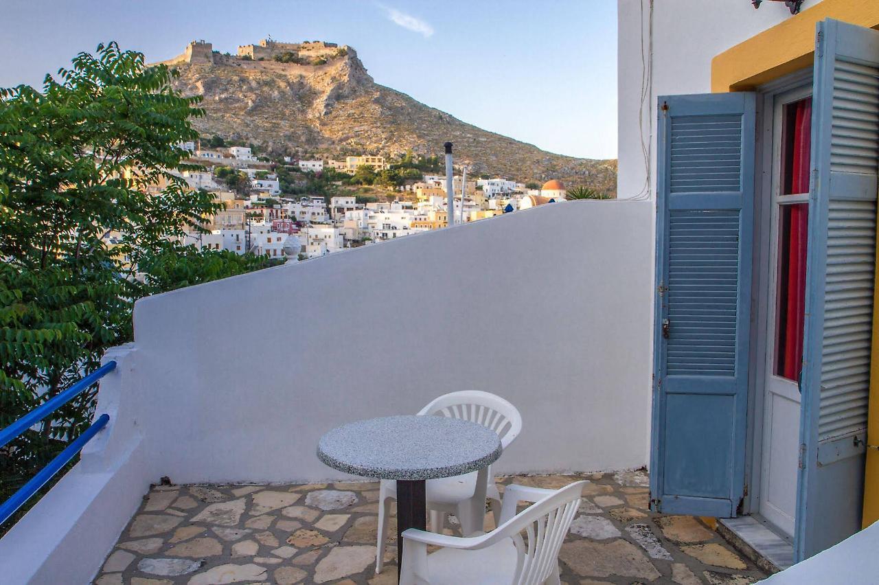 Elefteria Hotel Agia Marina  Buitenkant foto