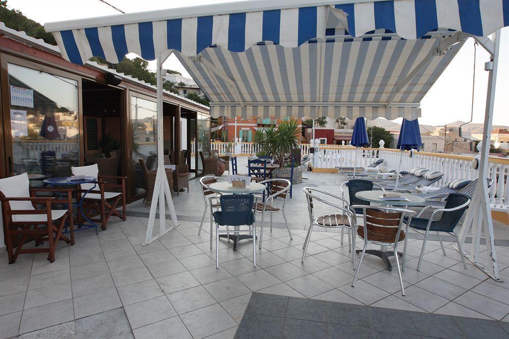 Elefteria Hotel Agia Marina  Buitenkant foto
