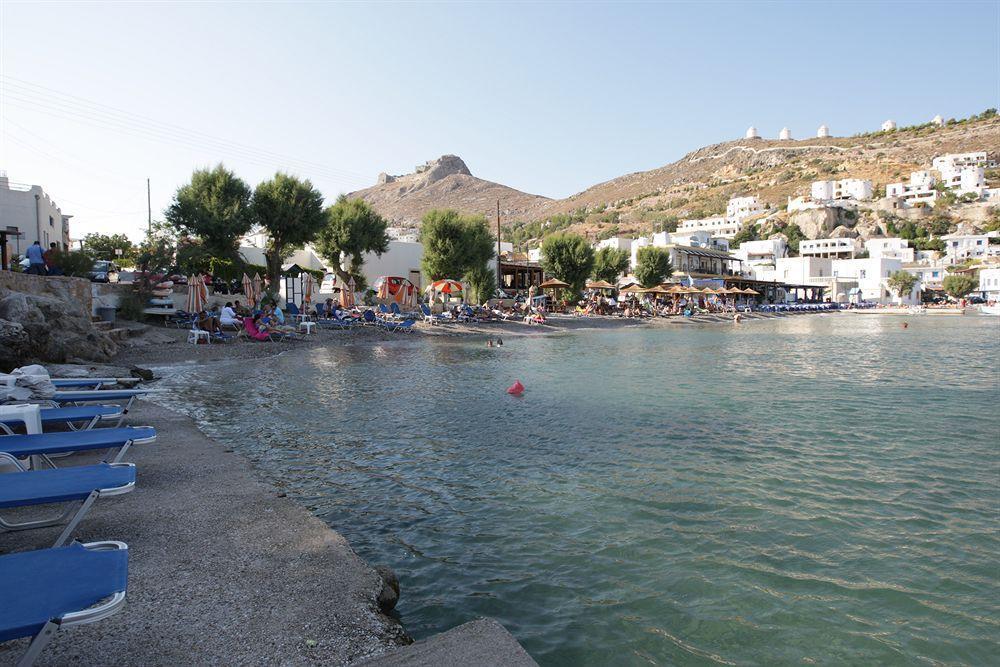 Elefteria Hotel Agia Marina  Buitenkant foto
